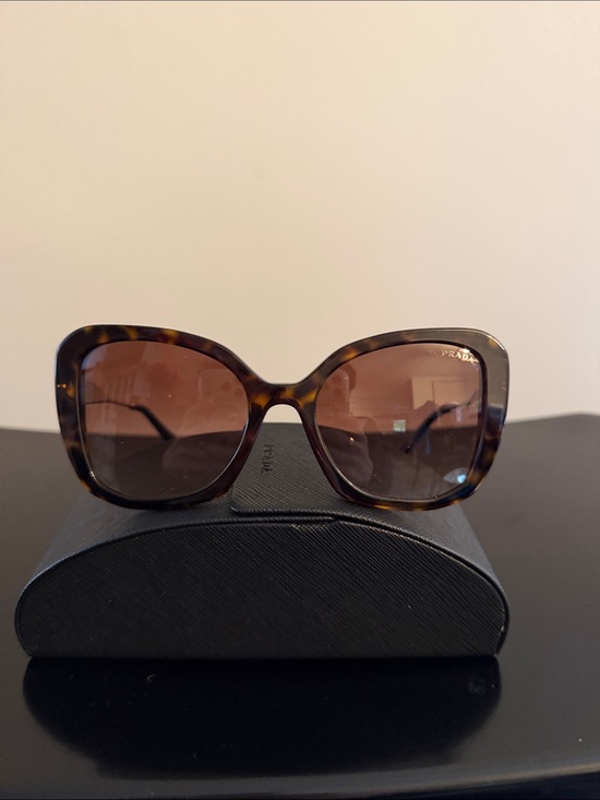 Prada Tortoiseshell Oversized Women\'s Sunglasses with Brown Lenses main image 9